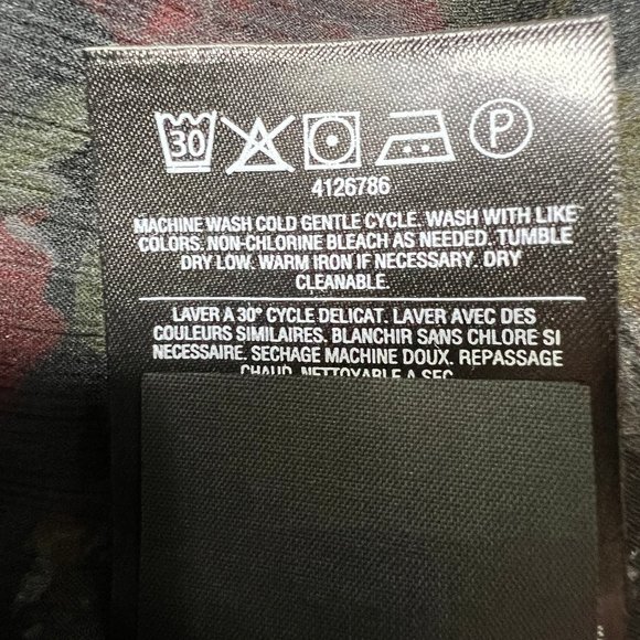 NWT Volcom Black Red Floral Maxi Dress Size Small - Picture 11 of 11